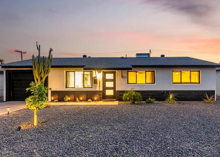 Casa Del Rey - Brand New Oasis With Pool Holiday home Scottsdale