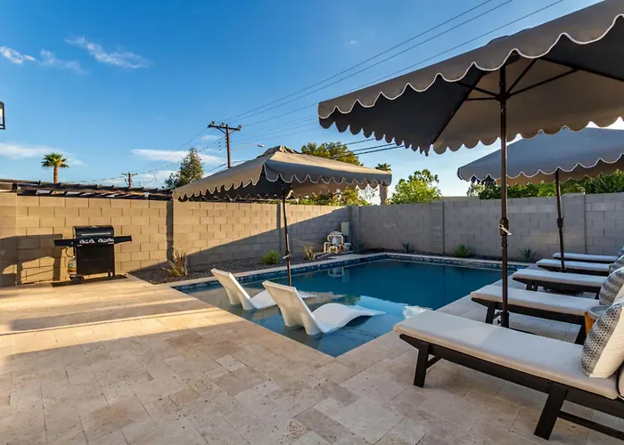 Holiday home Casa Del Rey - Brand New Oasis With Pool *